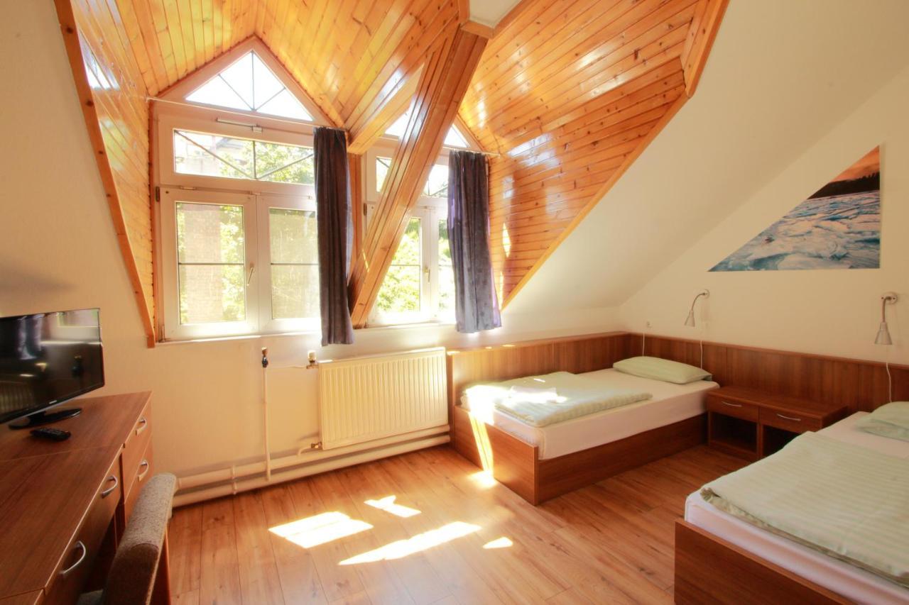 Aquilo Hotel Panorama Тихани Екстериор снимка