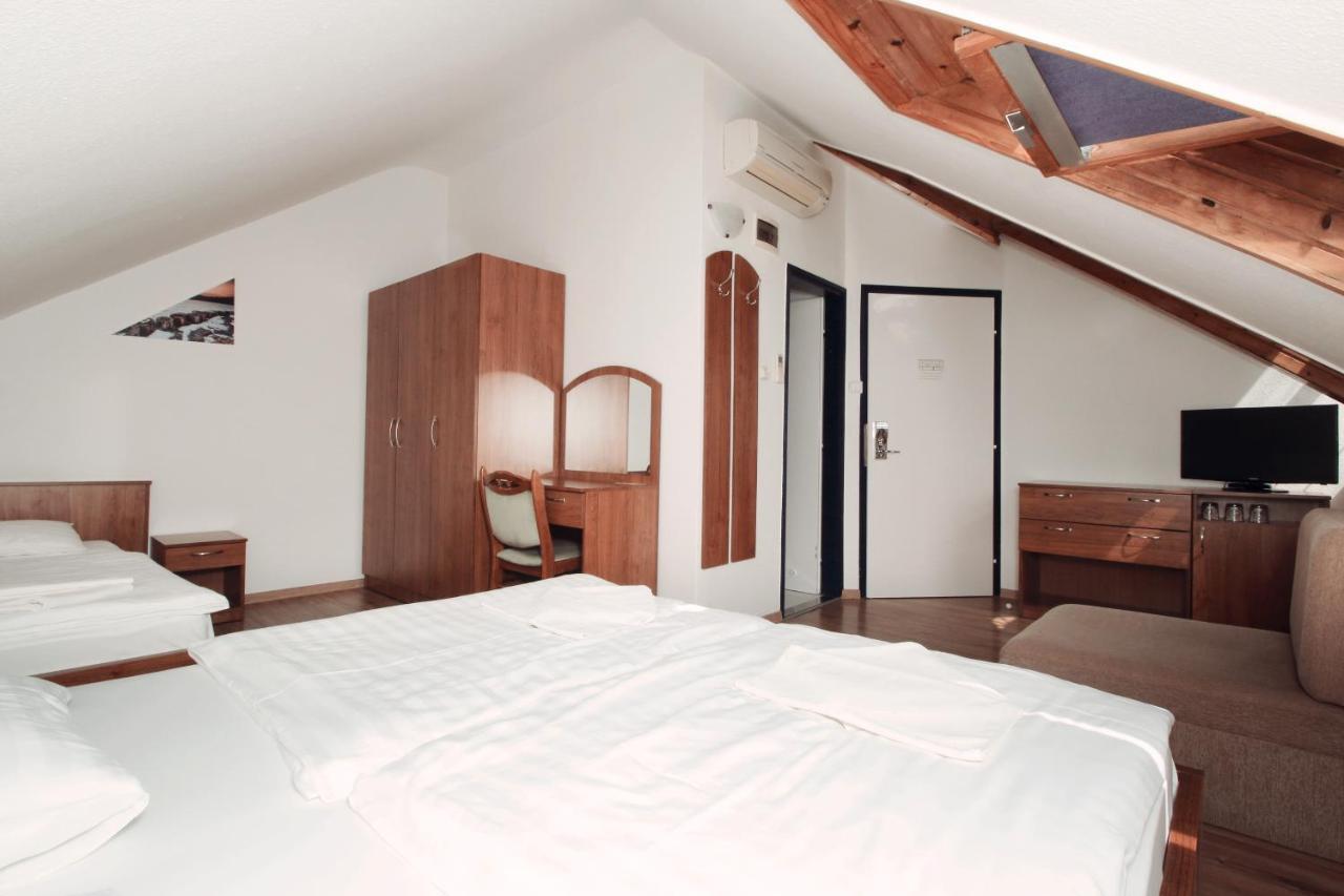 Aquilo Hotel Panorama Тихани Екстериор снимка