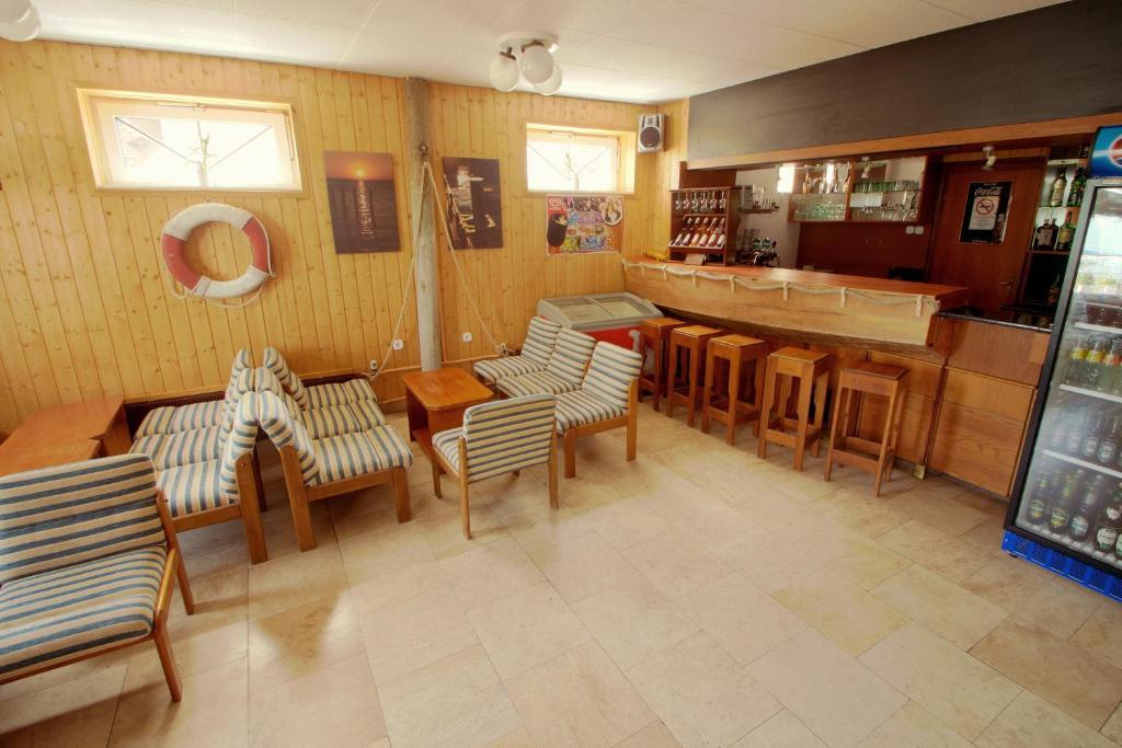Aquilo Hotel Panorama Тихани Екстериор снимка